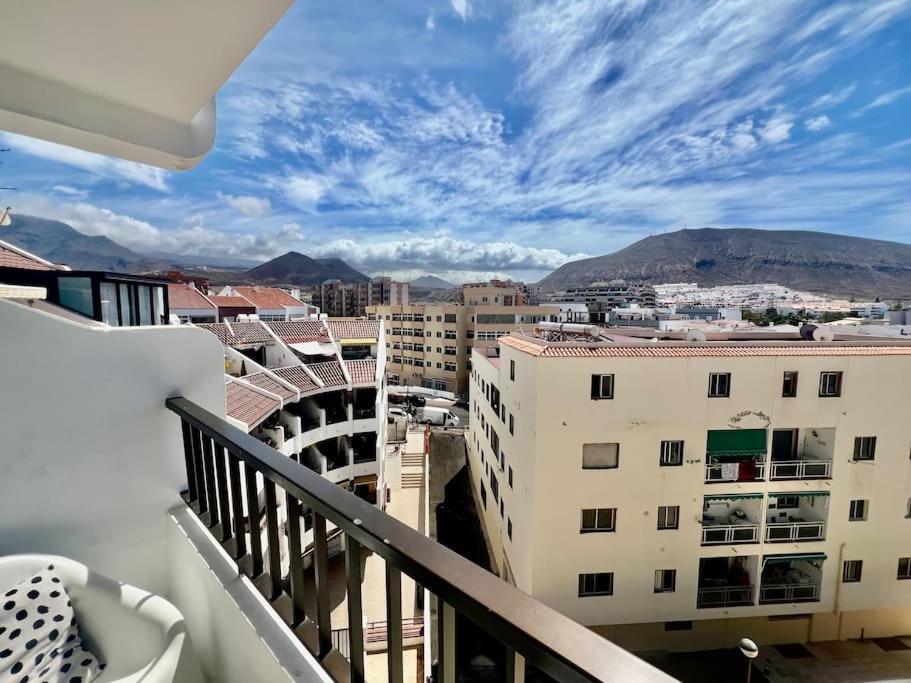 Los Cristianos Oasis, Modern Beachside Duplex Apartment Exterior photo