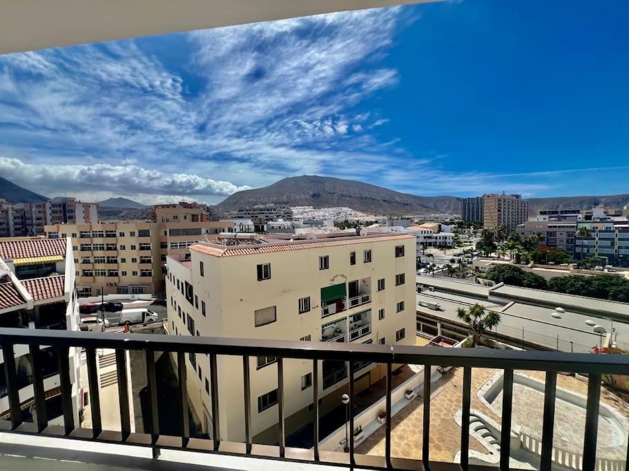 Los Cristianos Oasis, Modern Beachside Duplex Apartment Exterior photo